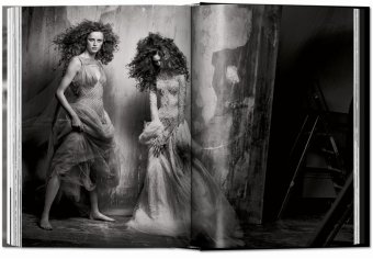 Peter Lindbergh. On Fashion Photography. 40th Anniversary Edition, Lindbergh Peter купить книгу в Либроруме Peter Lindbergh. On Fashion Photography. 40th Anniversary Edition, Lindbergh Peter купить книгу в Либроруме