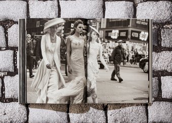 Peter Lindbergh. Dior, Harrison Martin Peter Lindbergh купить книгу в Либроруме Peter Lindbergh. Dior, Harrison Martin Peter Lindbergh купить книгу в Либроруме