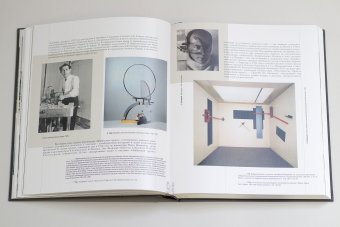 Художники русской эмиграции, Толстой Андрей Владимирович купить книгу в Либроруме