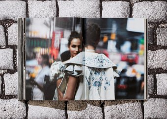 Peter Lindbergh. Dior, Harrison Martin Peter Lindbergh купить книгу в Либроруме Peter Lindbergh. Dior, Harrison Martin Peter Lindbergh купить книгу в Либроруме